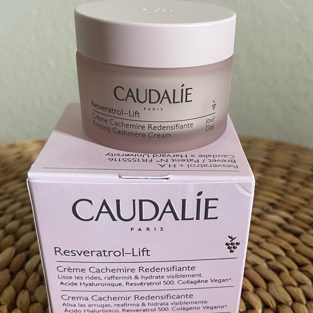NEW Caudalié Resveratrol Lift Firming Cashmere Crème